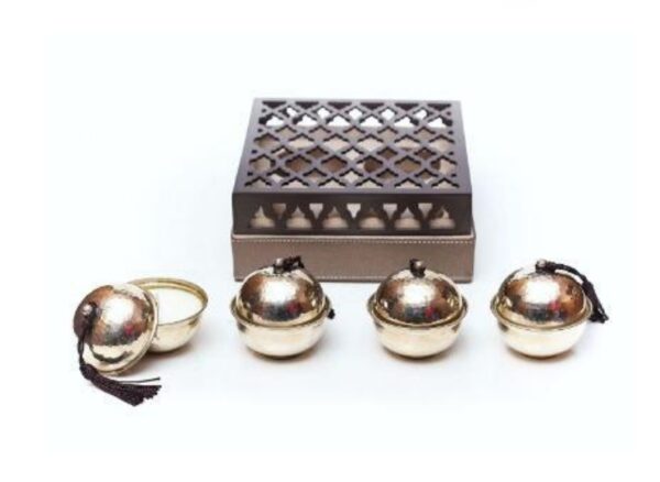 coffret bougie boule cuivre maillechort chachia arabesque ciselé cuir bois artisanal maroc